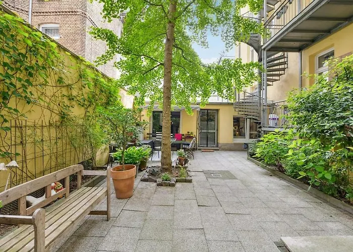 Big Apartment Koeln Center No Party